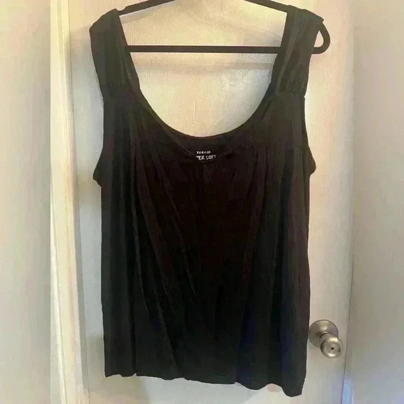 Torrid - Picture 1 of 1